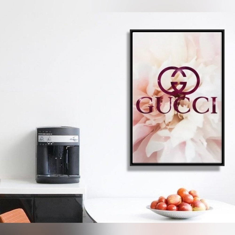Gucci 11"×17" Wall Art